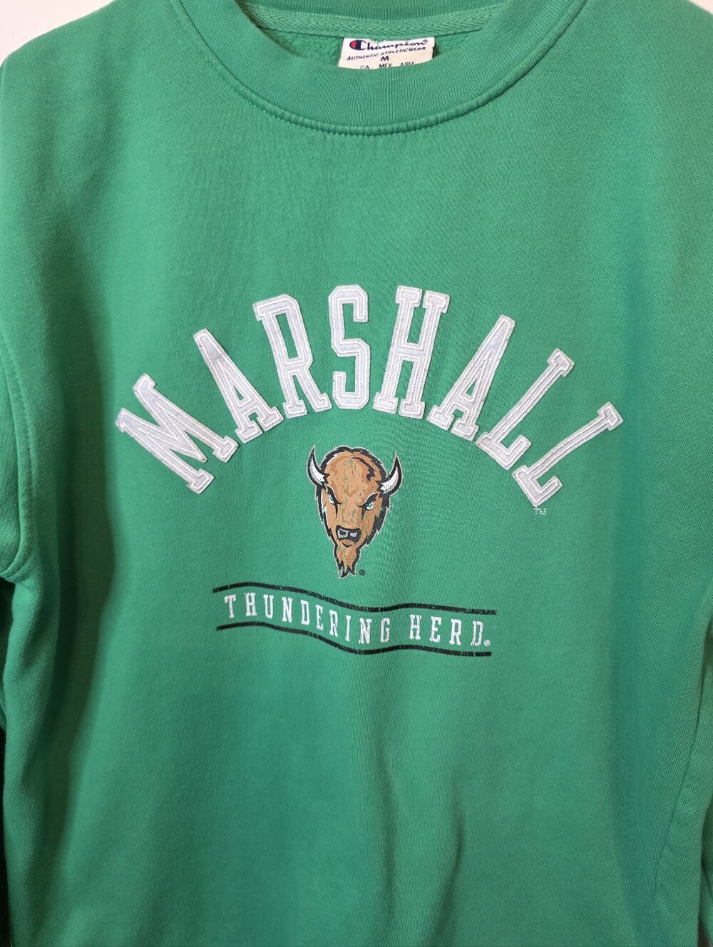 Champion Marshall University Thundering Herd Crewneck Sweatshirt Size Medium - Picture 9 of 9